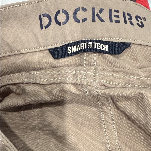 Dockers Men's Tan Pants - Picture 12 of 12